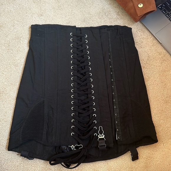 Orseund Iris Black Gamine Skirt Small